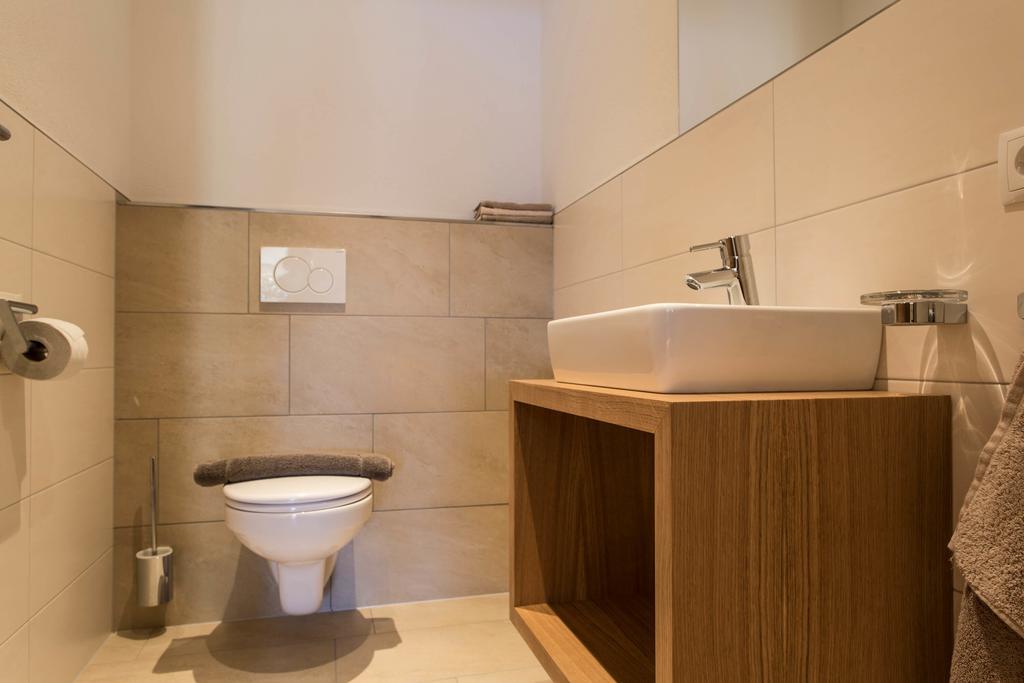 Slow Living Suite - Ferienwohnung Mit Privater Sauna & Garten Fiss Exterior photo